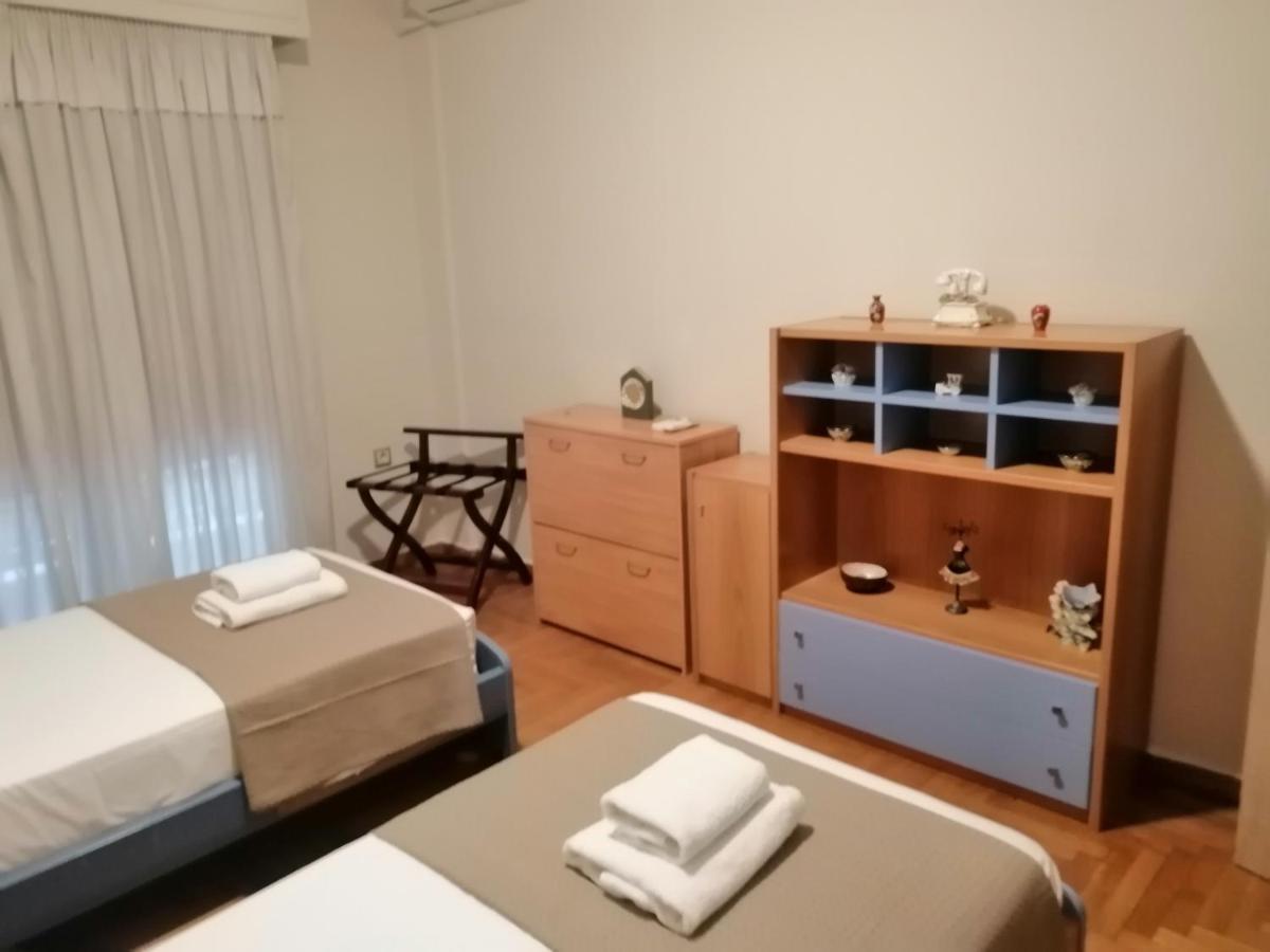 Comfy Apartment For 4 Ppl In Koukaki 아테네 외부 사진
